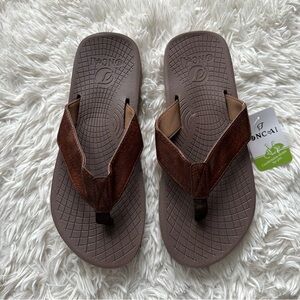 Oncai Mens Flip Flops Dark Brown New With Tags Size 11.5